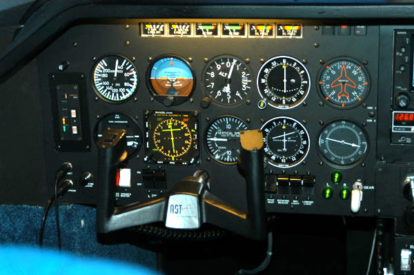 Cessna T210 Training